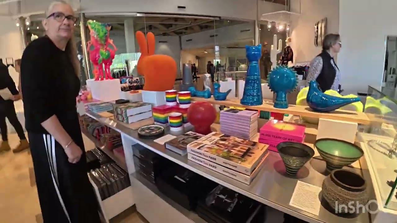 Take a tour of Art Gallery of Western Australia through the lens of a visitor.