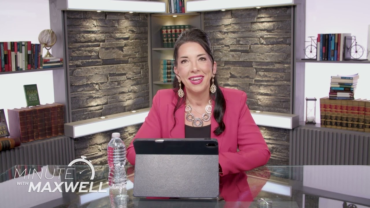 CLARITY CREATES CONFIDENCE | MWM