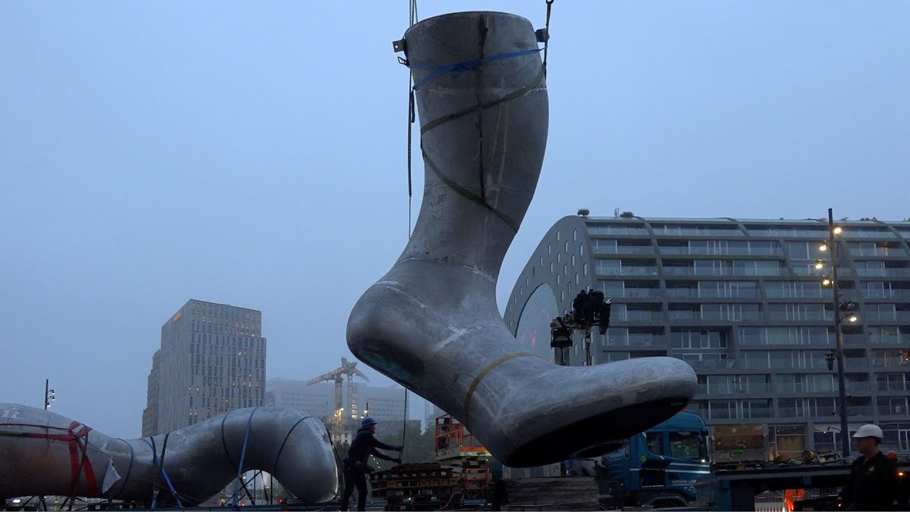 Iedereen is dood behalve wij - Mels van Zutphen