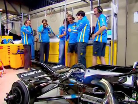 Renault F1 V8 engine final goodbye for Fernando Alonso!