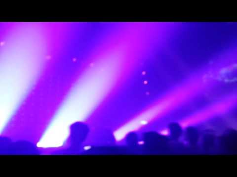 San Holo @ Bitbird labelnight, the next episode (San Holo remix)