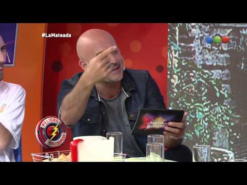 Pilar sordo le contesta al Pelado - Peligro Sin Codificar