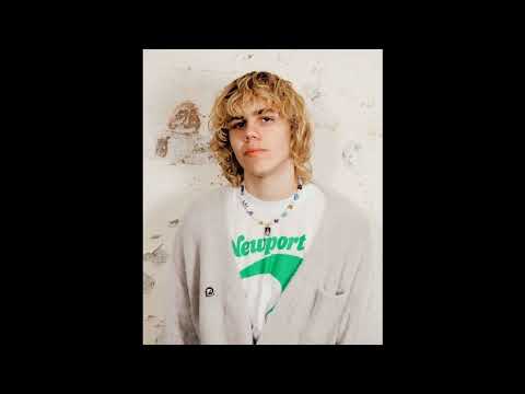 [FREE FOR PROFIT] The Kid LAROI x Iann Dior Type Beat - "hardest part"