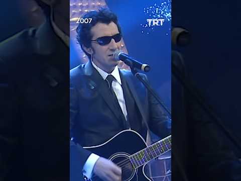 En sevdiğin Ayna şarkısı hangisi? 👇🏼