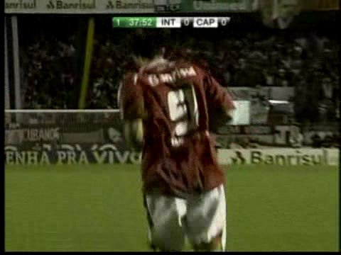 INTER 2x1 Atlético-PR - Gol do Nilmar