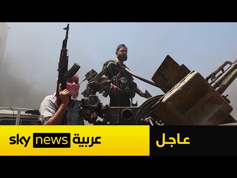 فيديو | اشتباكات عنيفة بين فصائل عشائرية ومسلحين دروز قرب مدخل مدينة السويداء في سوريا