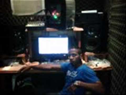 Os Kebracama - A novinha do viseu ( Dj Leandrinho - 2010 )