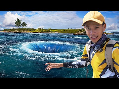 Entering an Island SURROUNDED by WHIRLPOOL