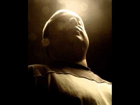 Njuske - Kroz okular snajpera (2002.)