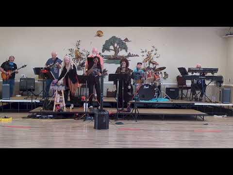 New Band In Town - Knock On Wood