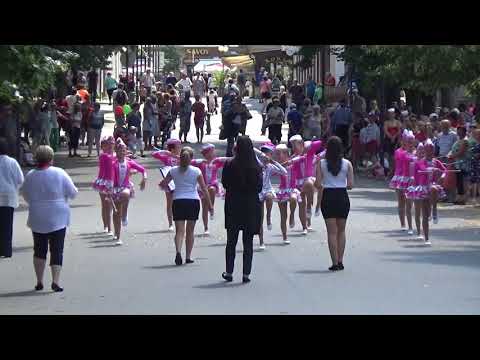 Minipanenky Hranice DEFILÉ finále NBTA Poděbrady 16.6.2018