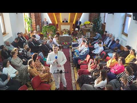 Tu nu pleci niciodată de la mine - Răzvan Cucer