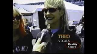 Lunachicks at Van's Warped tour 2000