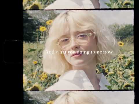 Maisie Peters - Vampire Time