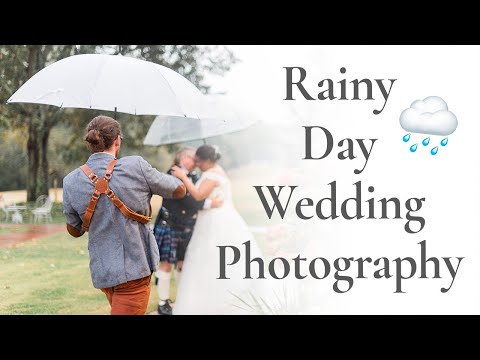 6 PRO Tips for How to Photograph a Wedding Day in the Rain