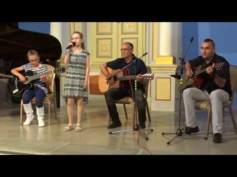 Natália Maderová + Vaneska(gitara) - HOROU (Zuzana Smatanová)