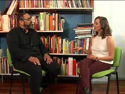 En Corto - Ernesto Bejarano