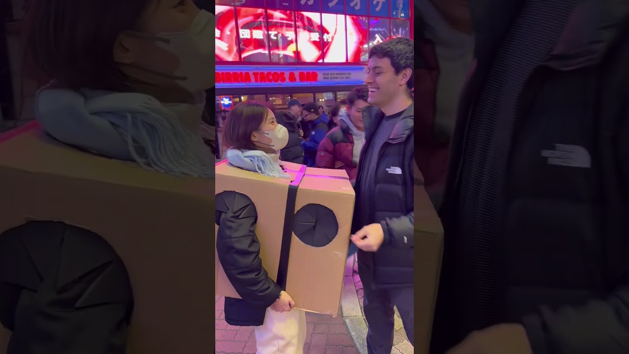 箱の中身は…？📦#箱の中身 #箱の中身はなんだろな #さーちゃん