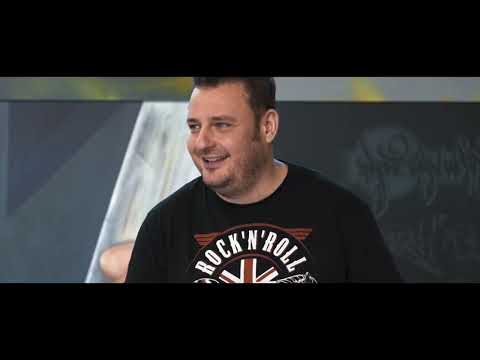 Ardex A828 Comfort spatolare vs. rullare