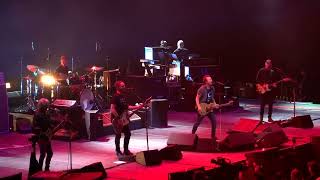 PEARL JAM  :  &quot;Leaving Here&quot;  (THE WHO cover) -  Gila River Arena / Arizona  (May 9, 2022)