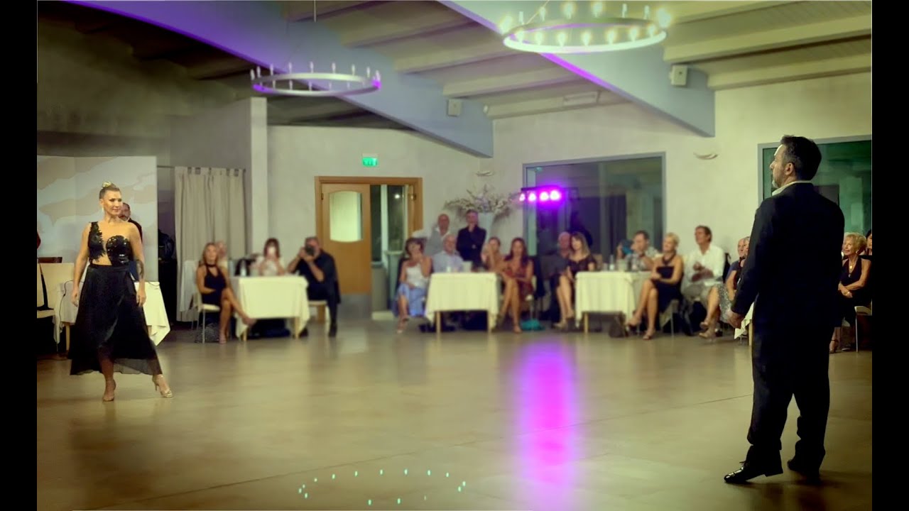 Video thumbnail for Mariana Montes y Fernando Galera