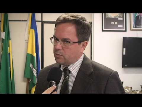 Prefeito de Campo Novo do Parecis recebe diretor da Faculdade AJES