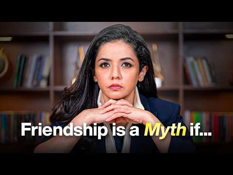 7 Signs That You Have Fake Friends But You're an Emotional Fool