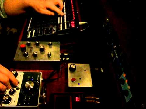 Disciples Tests Benidub Delay at the Backyard Studio UK - Dub Revolution stylee !!