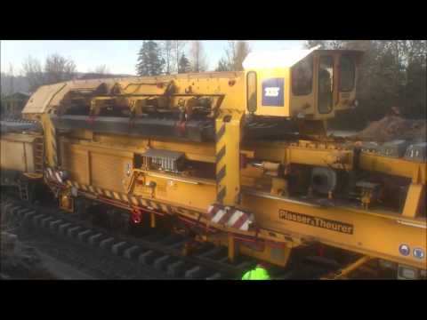 Stroje na rekonstrukci tratě v Libuni