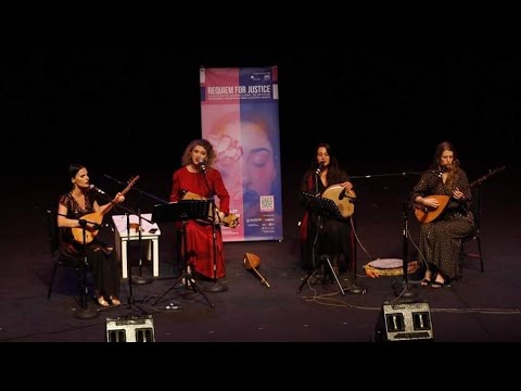 TELLI TURNALAR - Şu Yüce Dağları Duman Kaplamış & Ötme Bülbül Ötme (MEXICO)