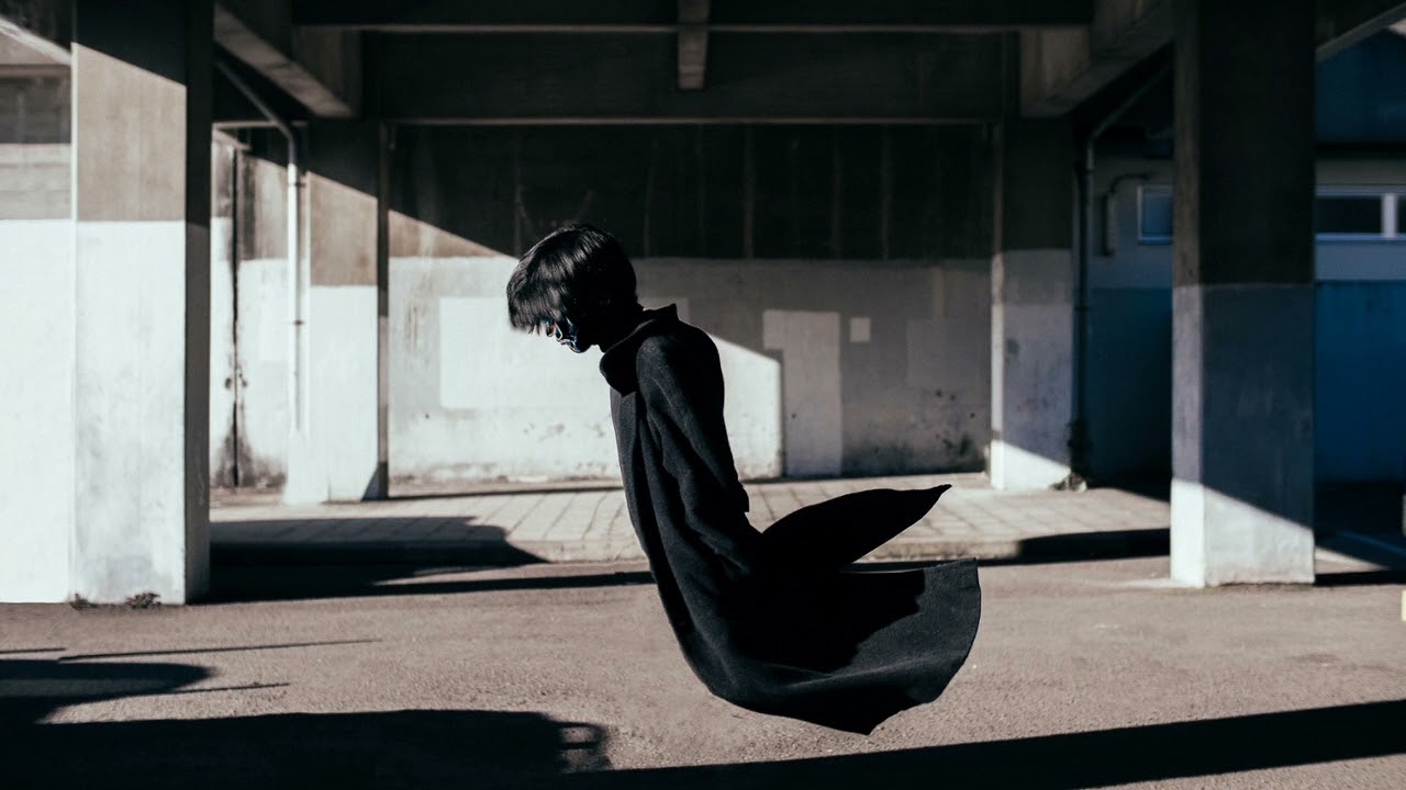 thumbnail of video EVO/warau-manekin-EVO-Cover