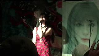 Kero Kero Bonito - Lipslap (LIVE in Cleveland)
