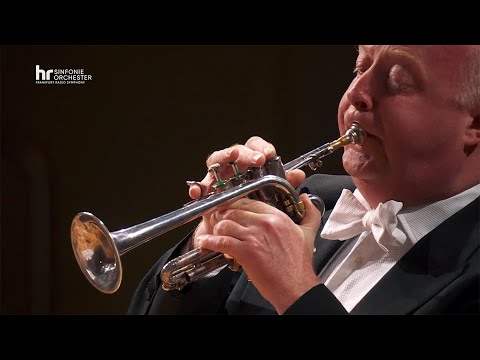 J. S. Bach: 2. Brandenburgisches Konzert F-Dur BWV 1047 ∙ hr-Sinfonieorchester ∙ Maurice Steger