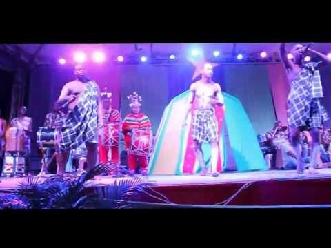 Tjatjie ft Enver & Beer - KanKan Man performance 1juli 2013 Onafhankelijkheidsplein