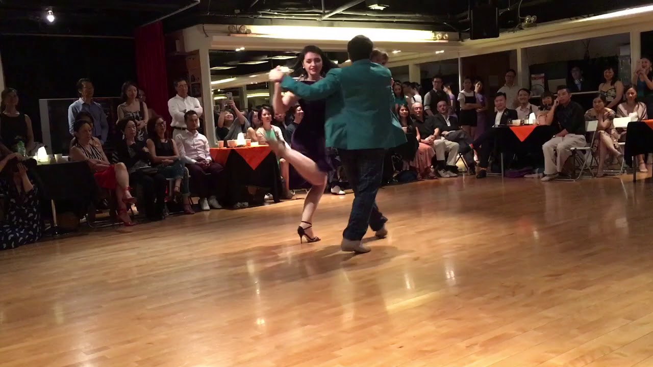 Ariadna Naveira y Fernando Sanchez in Hong Kong Grand milonga 2017 - 4/4