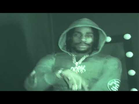 Russ Millions,YV,SlimBizzle,TeeRowdy - WTO (Visualiser) 