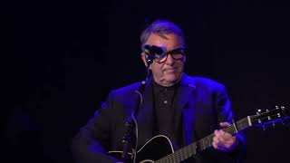 Chris Difford (Squeeze) sings &quot;Up the junction&quot; at the Chapel Arts Center in Bath