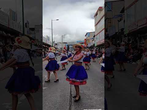 Desfile folklórico Pelileo Tungurahua Ecuador #danza #cultura #tradicion