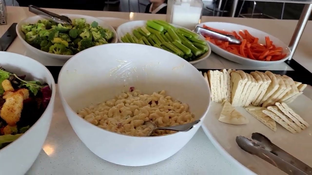 USO Lounge thumbnail