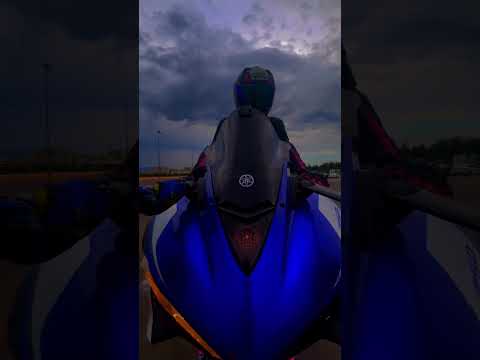 #motor #motorbike #motorcycle #r25 #yamaha #yamahar25