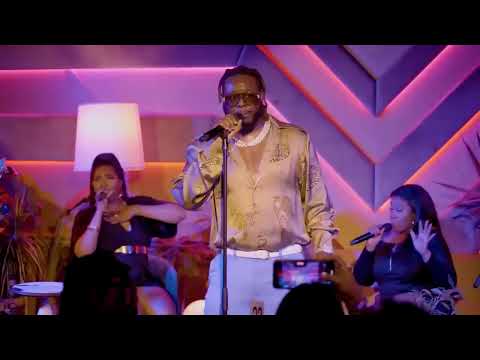 Videoclip de I Don't Want To Be (Live) — T-Pain