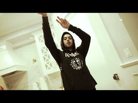 Lil Flash "Fashow" shot by @colourfulmula