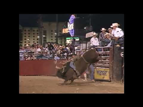 Moody Blues bucks Bobby Capps - 99 PBR Tunica