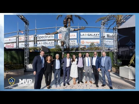 Moment of the Month presented by MVP Accident Attorneys: LA Galaxy celebrate legend, Landon Donovan