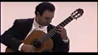 Martín Madrigal playing "Fuoco"