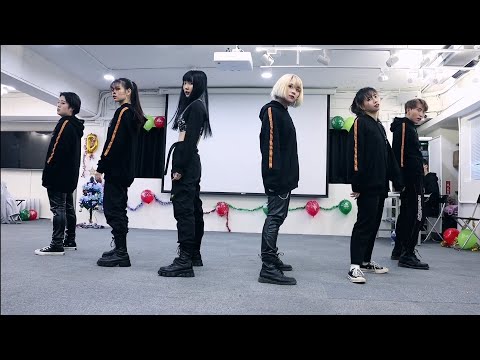 201220 (Christmas Performance) 宋茜(Victoria Song) X 無限王者團 - 鏡城 dance cover by DAZZLING