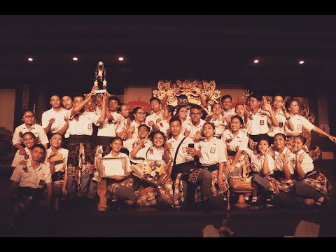 Tanah Tumpah Darahku & Enggung - Paduan Suara SMA Negeri 3 Denpasar (Gita Suara Trisma)