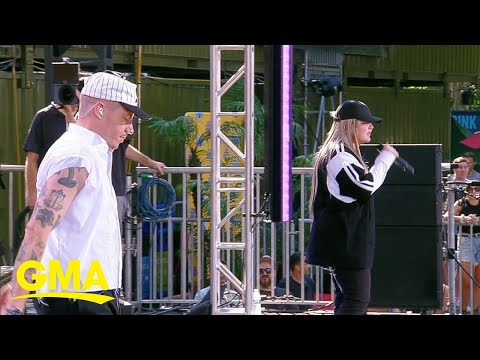 Macklemore sings ‘Good Old Days,’ featuring Tones and I, live in NYC | GMA