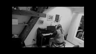 Download lagu Into The Dark - Sebastian Larsson / A Sad Piano Song mp3