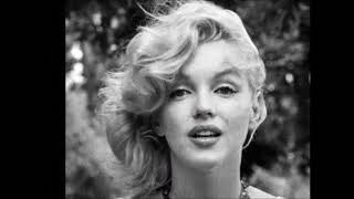 MARILYN: Dream a Little Dream of Me ( Chicago)
